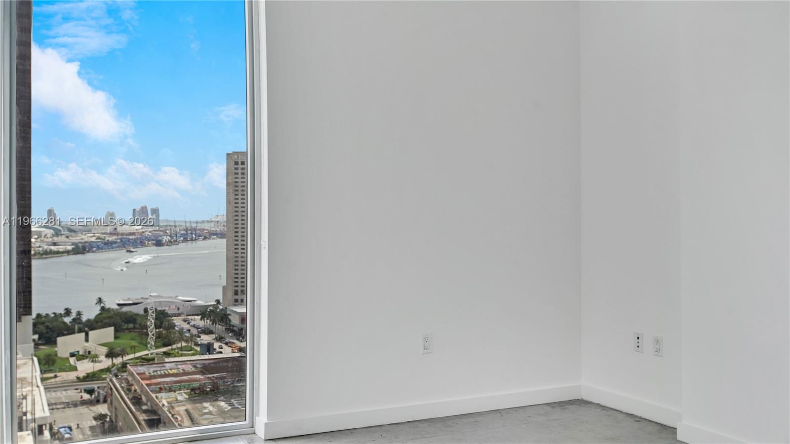 CENTRO CONDO - Residential