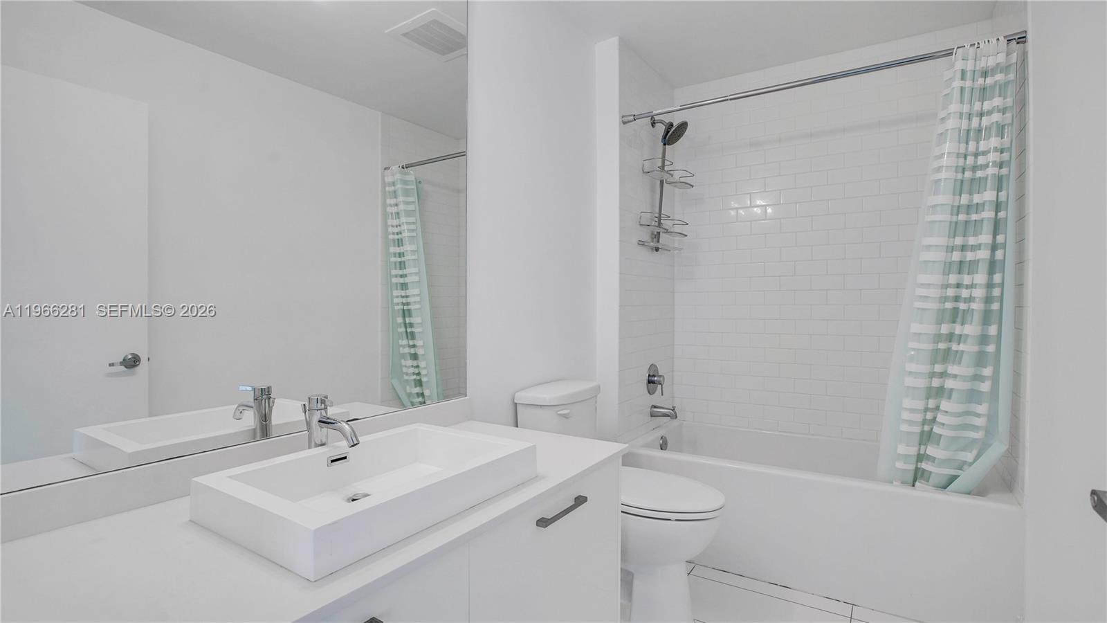 CENTRO CONDO - Residential