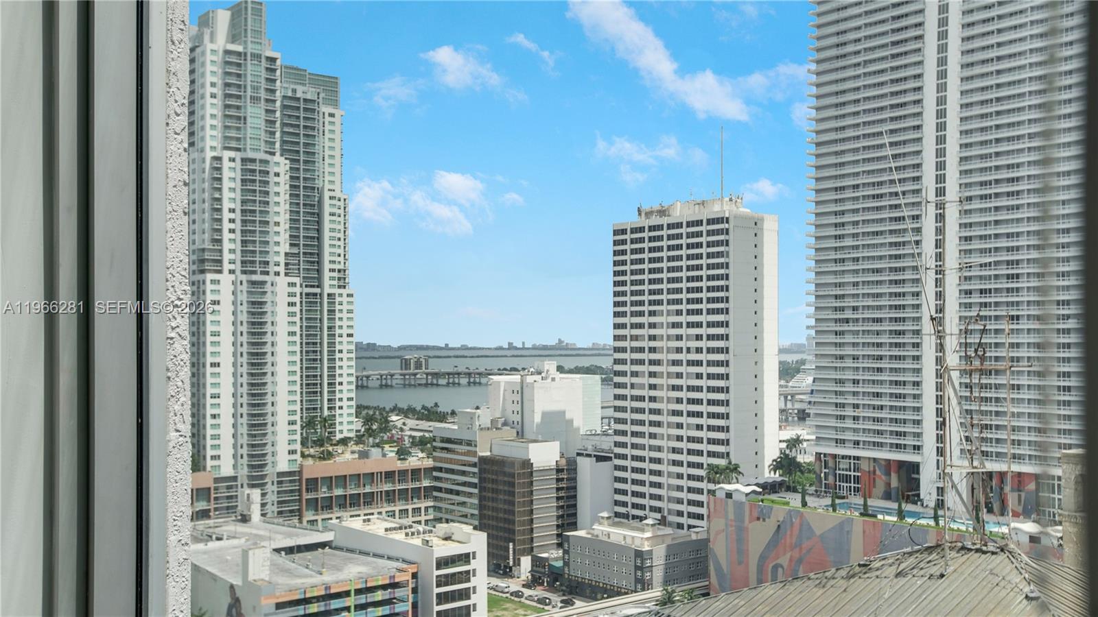 CENTRO CONDO - Residential