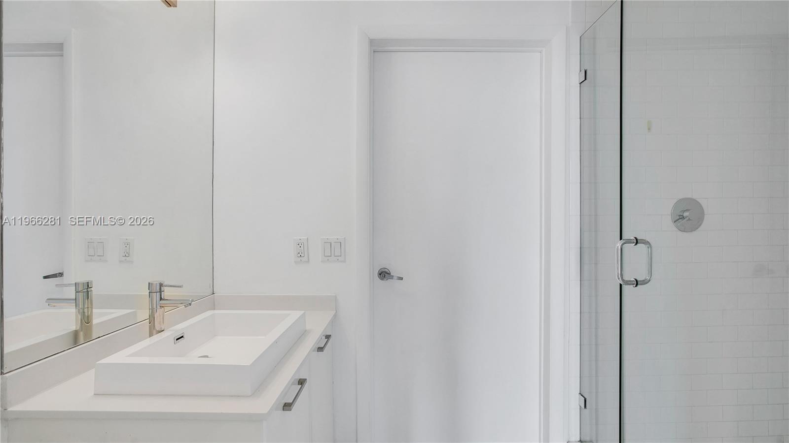 CENTRO CONDO - Residential