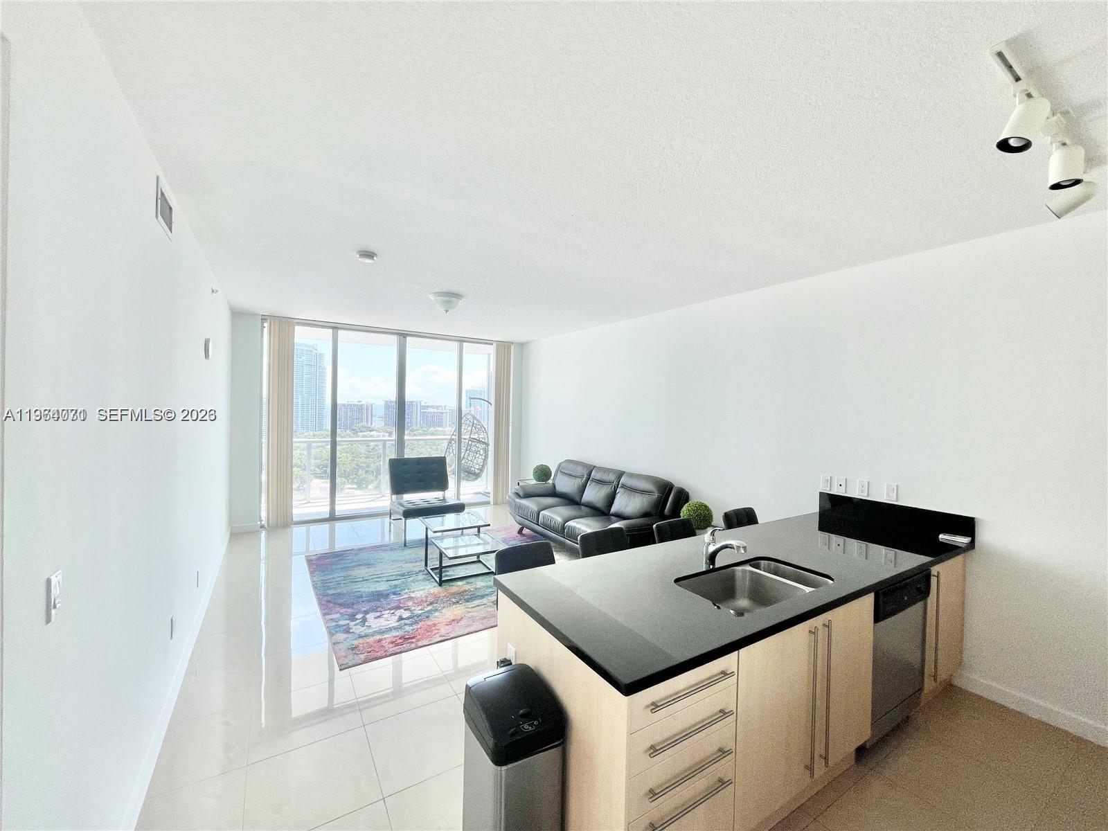 THE AXIS ON BRICKELL COND - Residential Lease