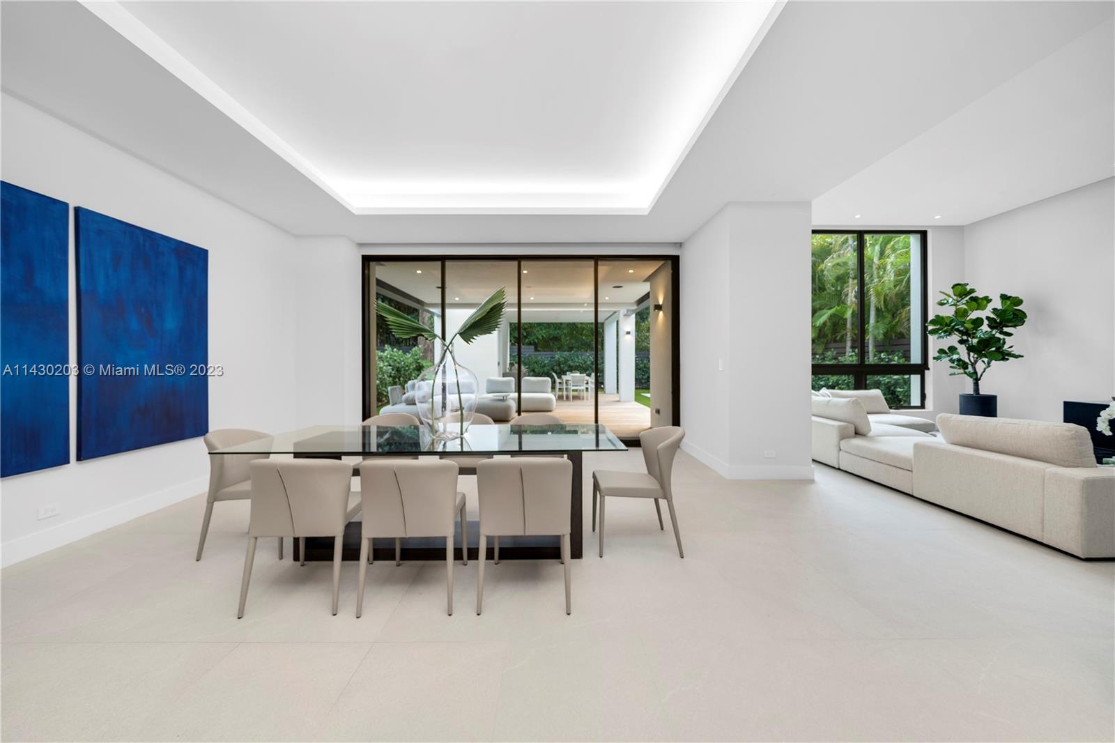 DOUGLAS CIRCLE - Residential