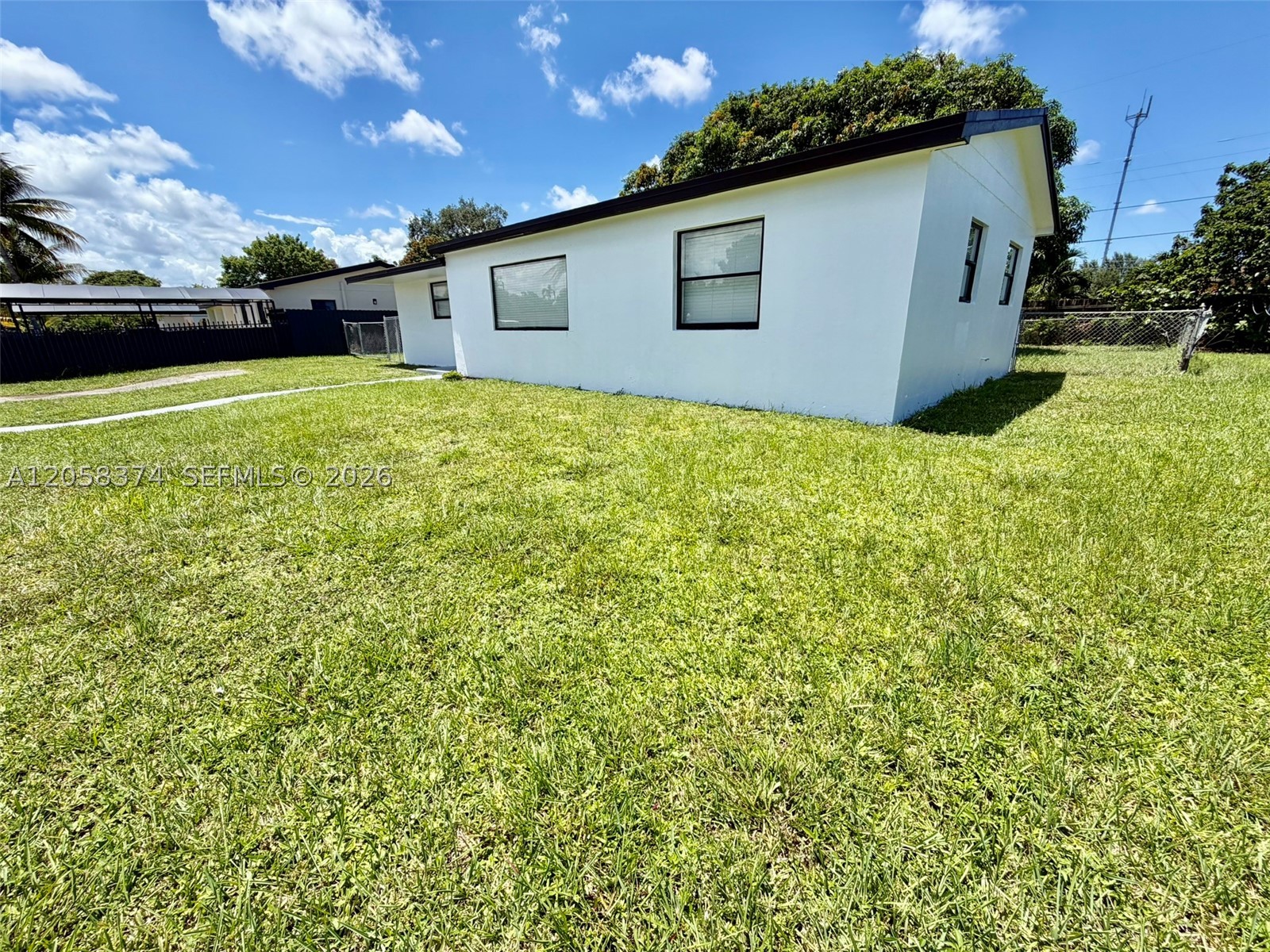 ANDREW MNR ESTS - Residential