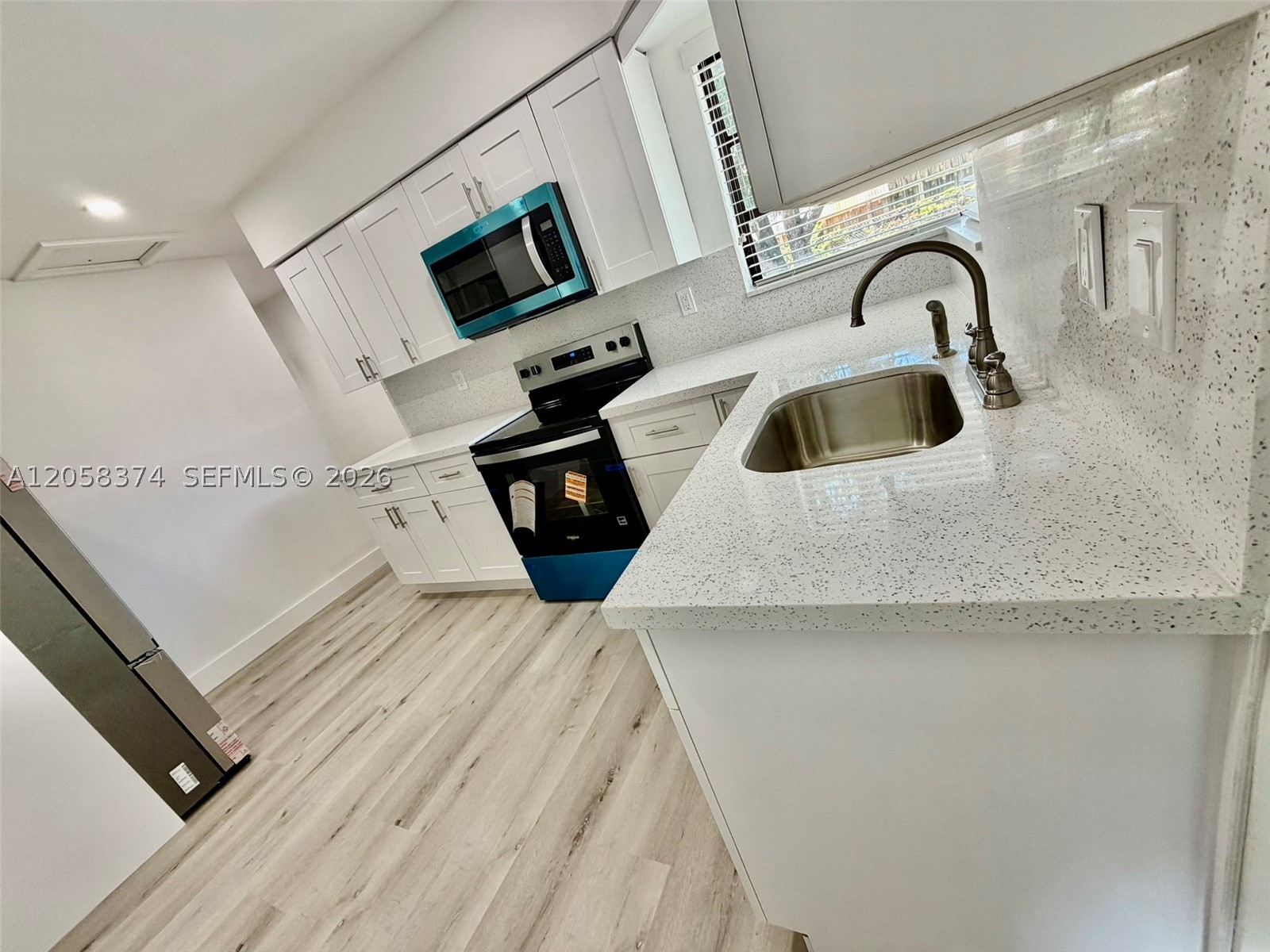 ANDREW MNR ESTS - Residential