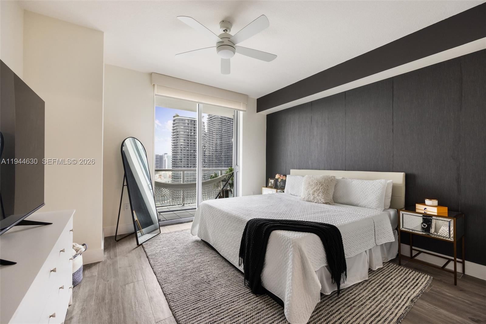 THE AXIS ON BRICKELL II C - Residential