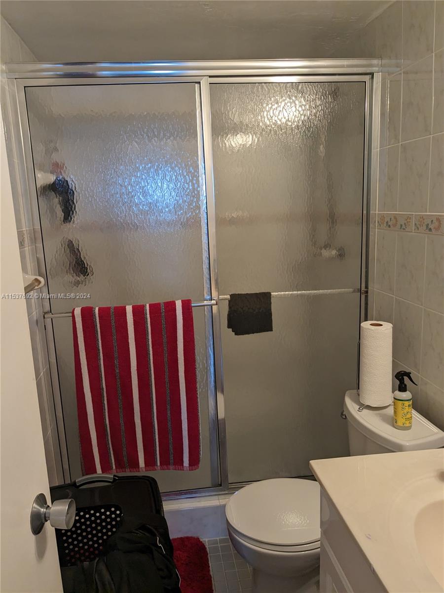DOMINO ONE CONDO - Residential Lease