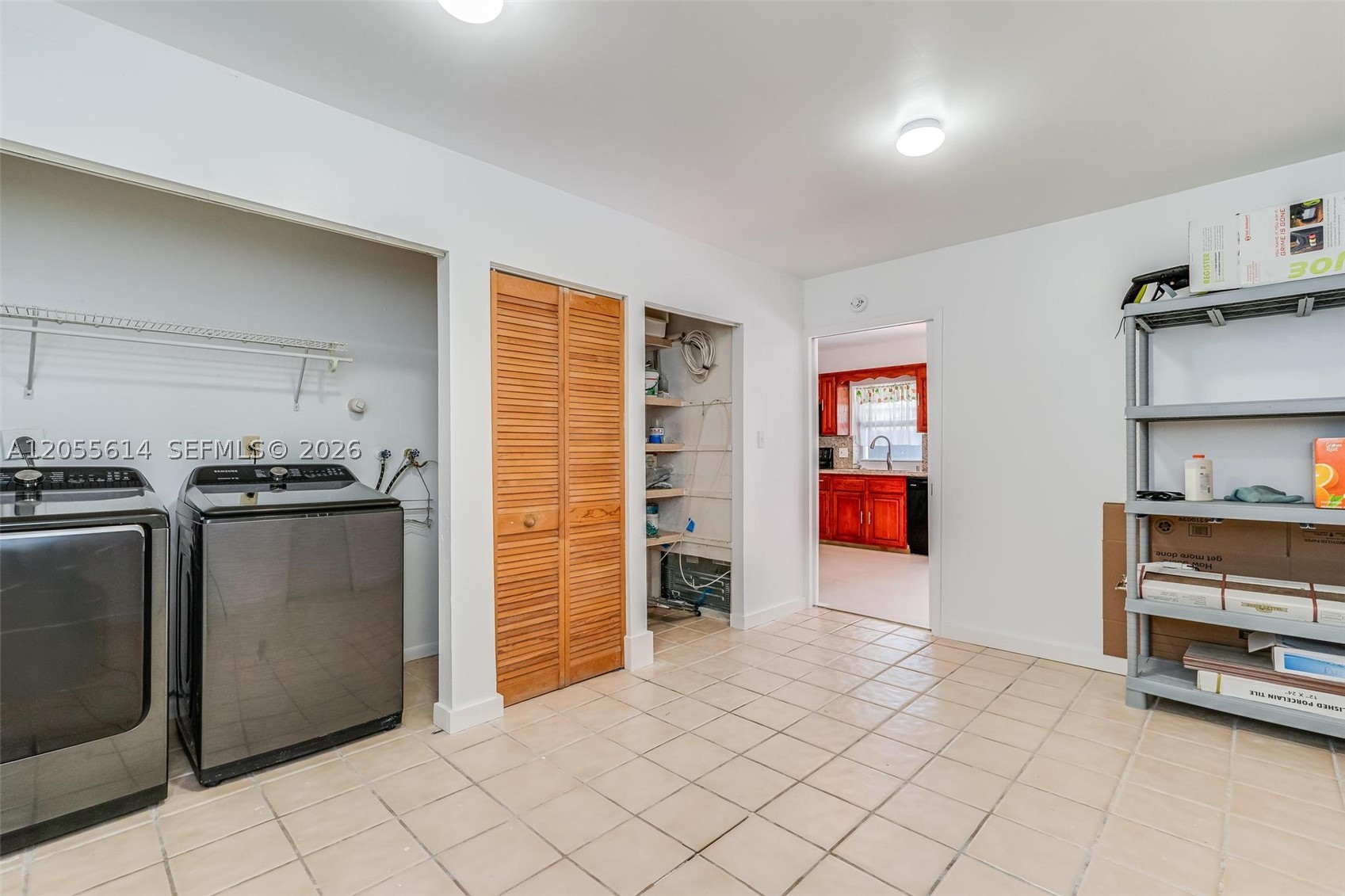 NORTH LAUDERDALE VILLAGE - Residential Lease