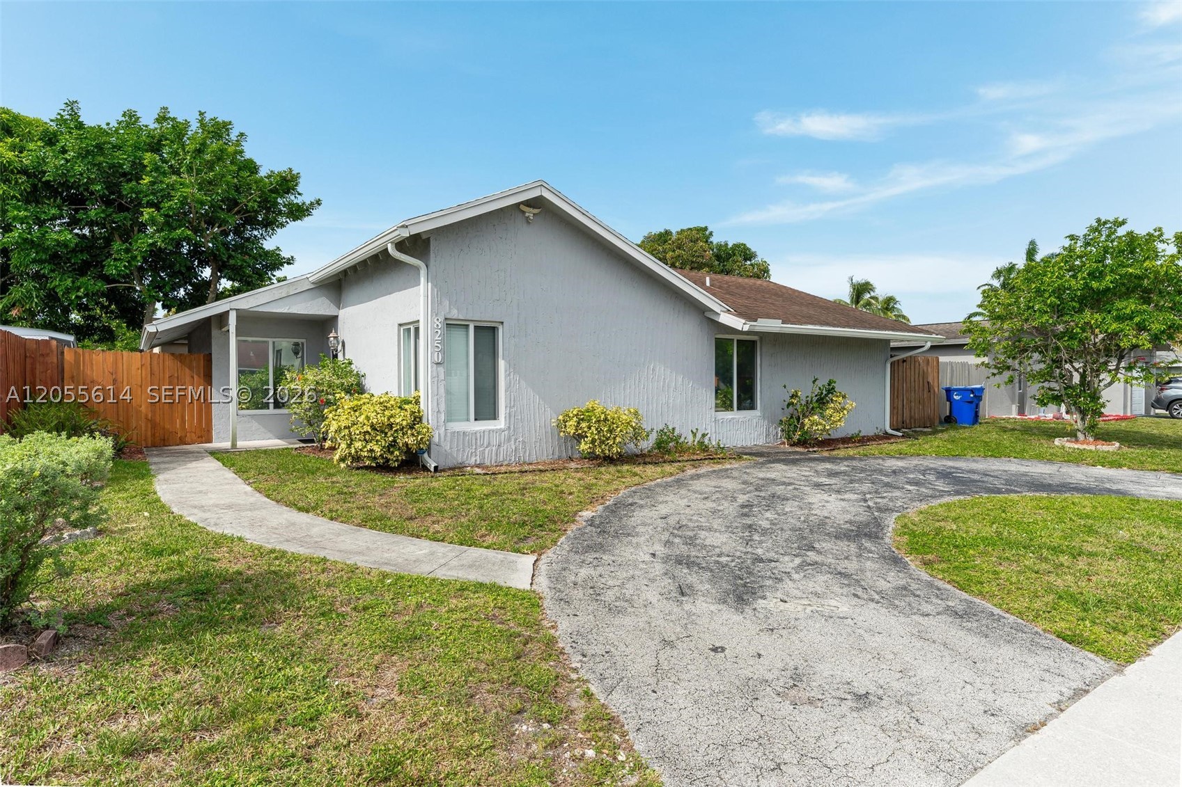 NORTH LAUDERDALE VILLAGE - Residential Lease