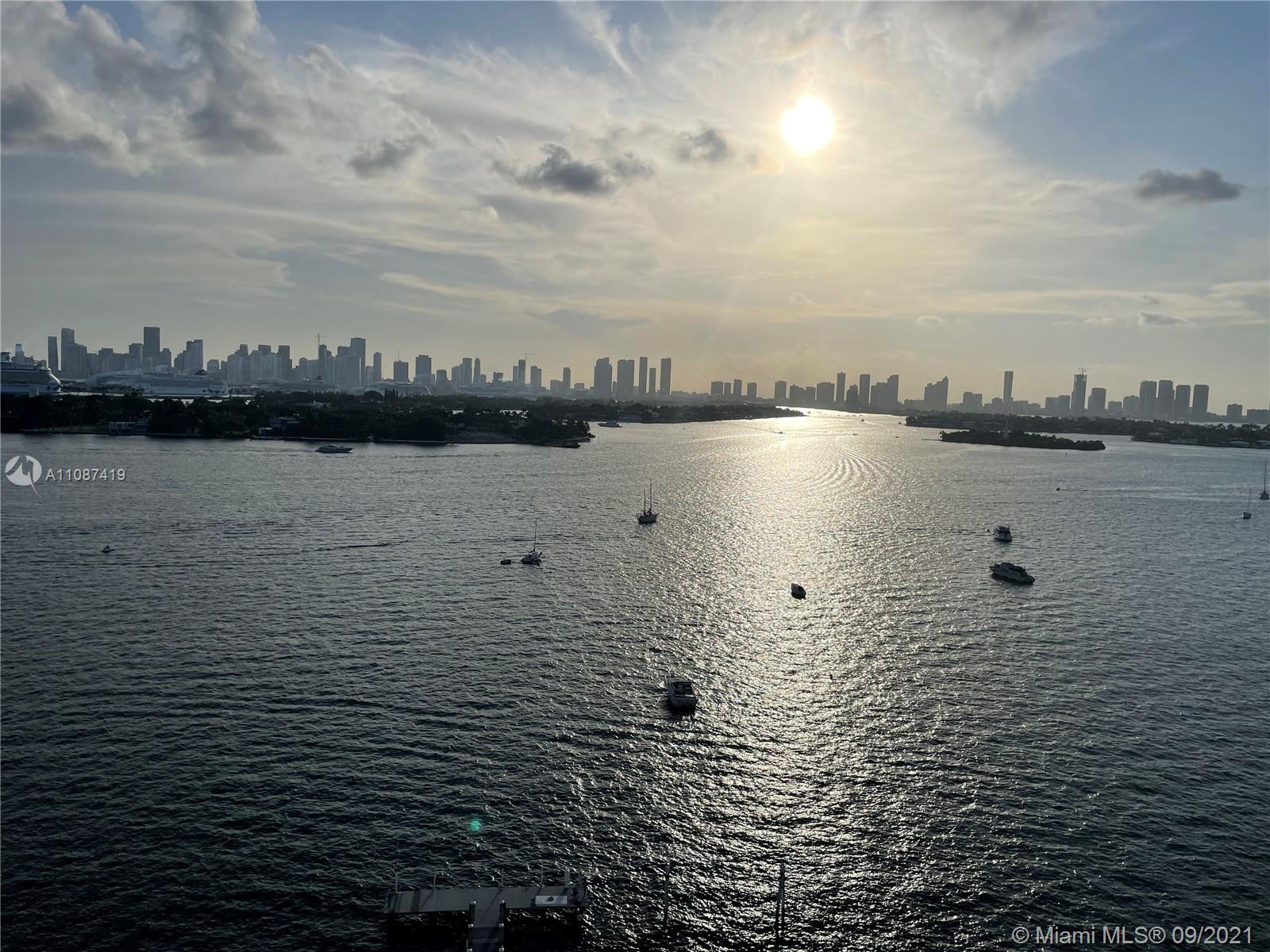 MIRADOR 1000 CONDO - Residential