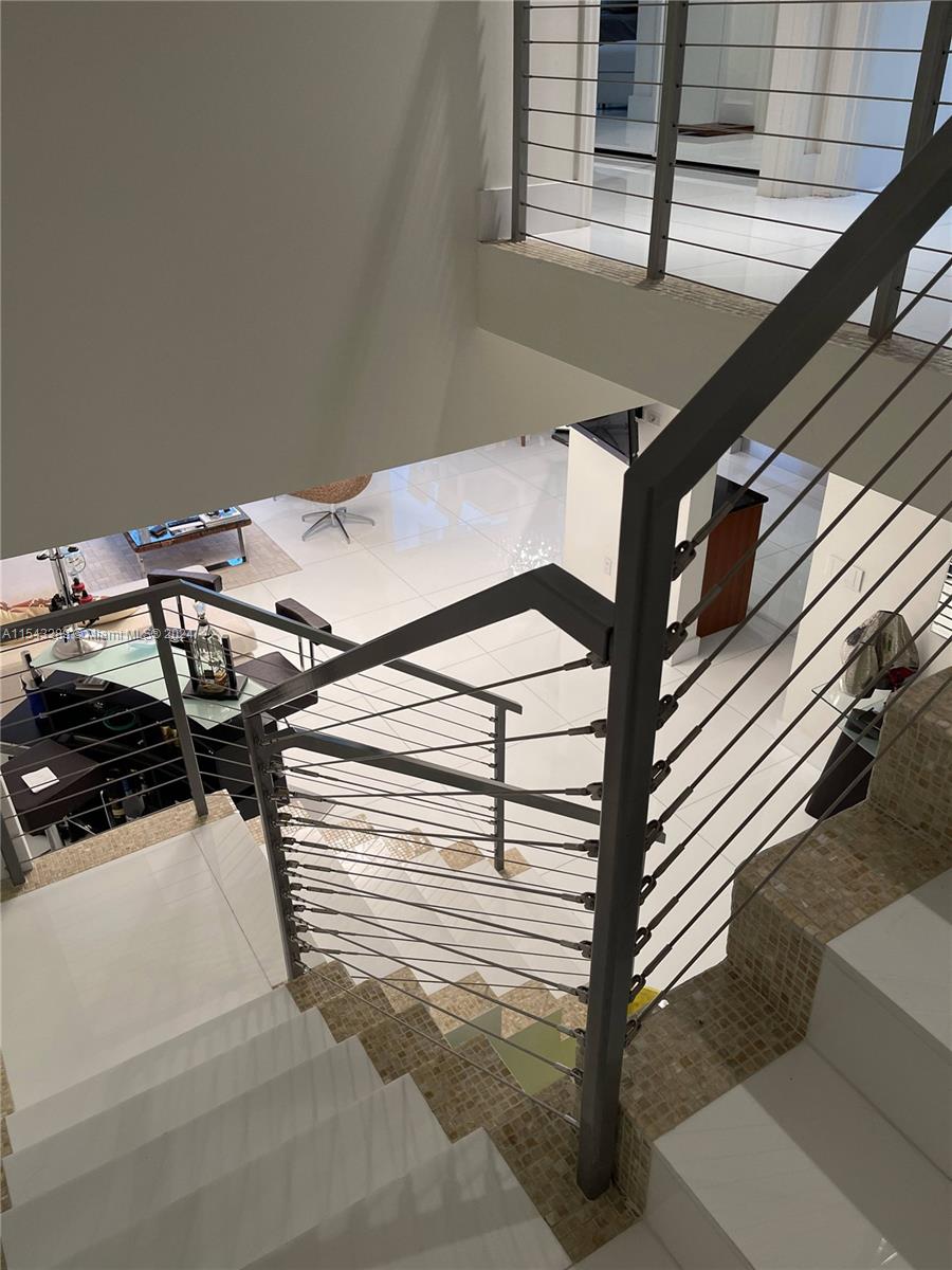 THE PENINSULA II CONDO - Residential Lease
