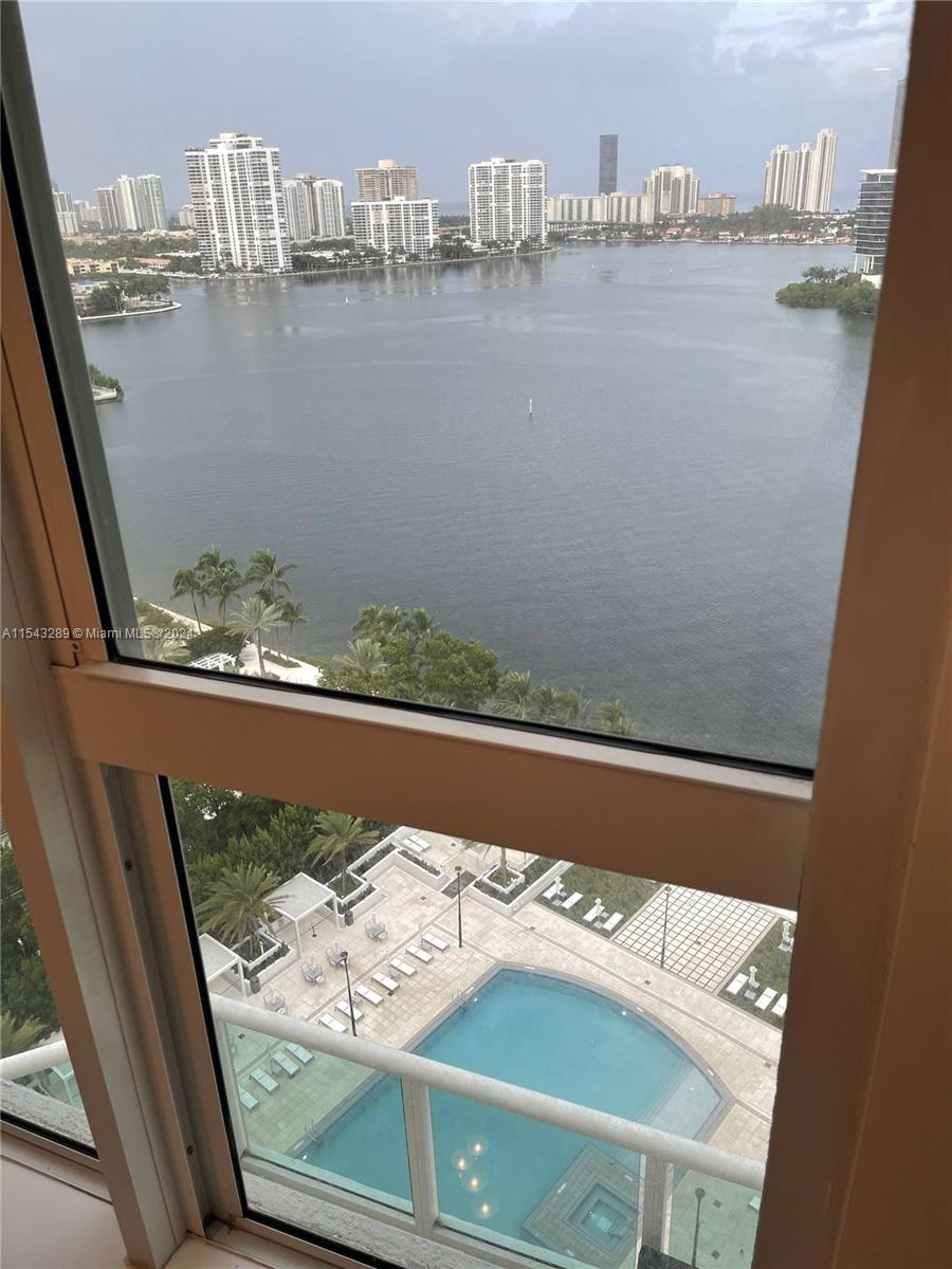 THE PENINSULA II CONDO - Residential Lease