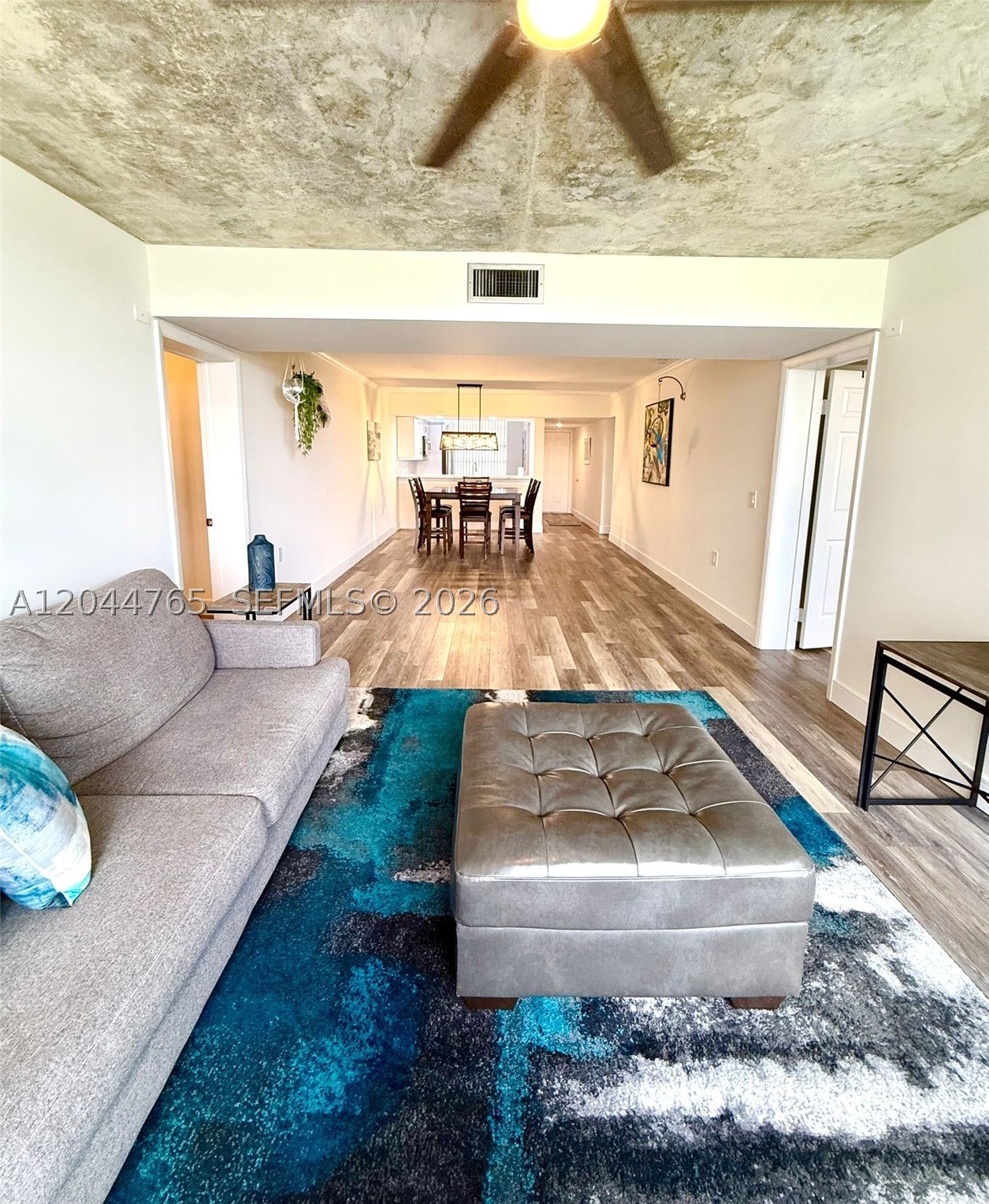 CONDO 25 OF WHITEHALL CON - Residential Lease