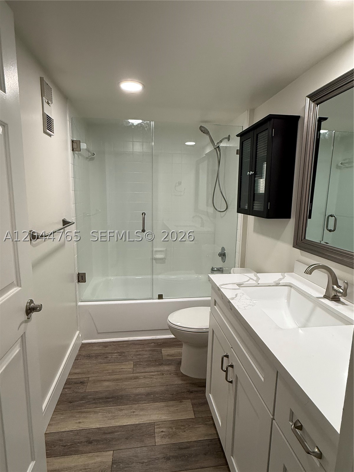 CONDO 25 OF WHITEHALL CON - Residential Lease