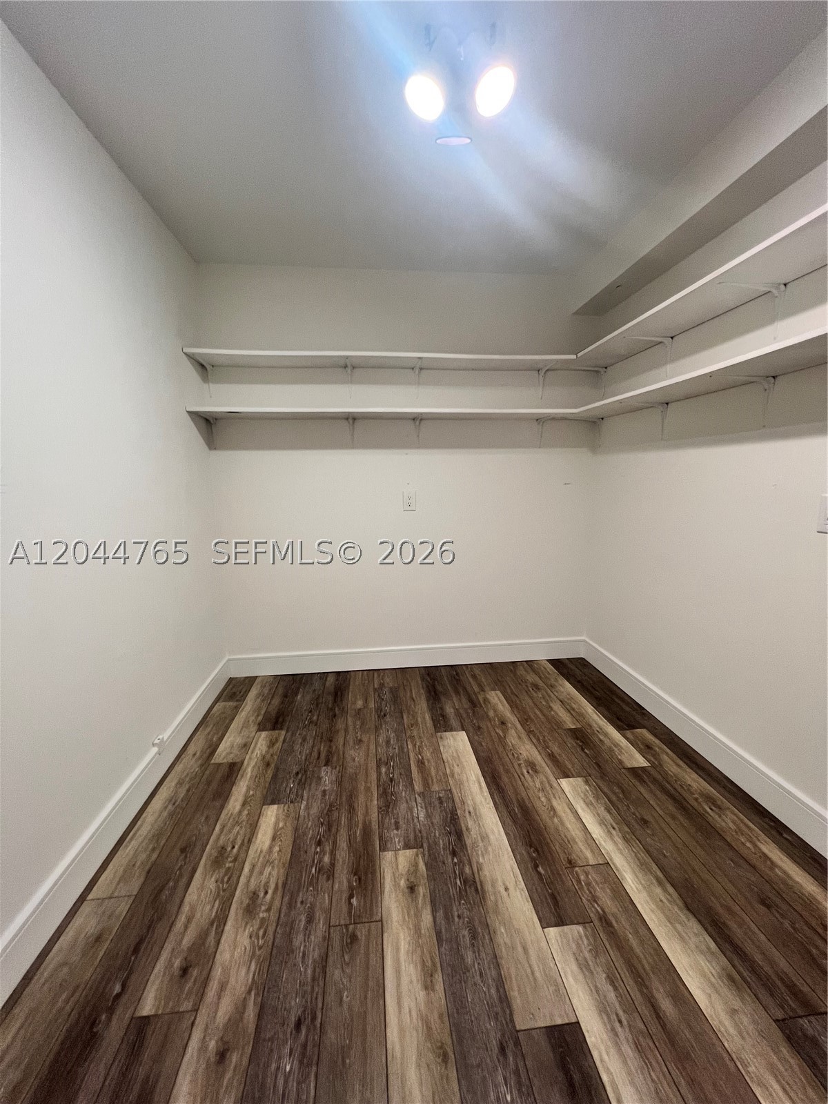CONDO 25 OF WHITEHALL CON - Residential Lease