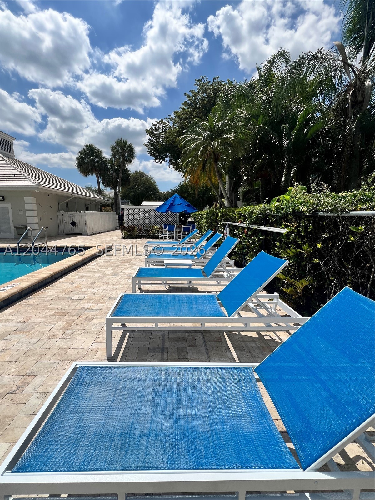 CONDO 25 OF WHITEHALL CON - Residential Lease