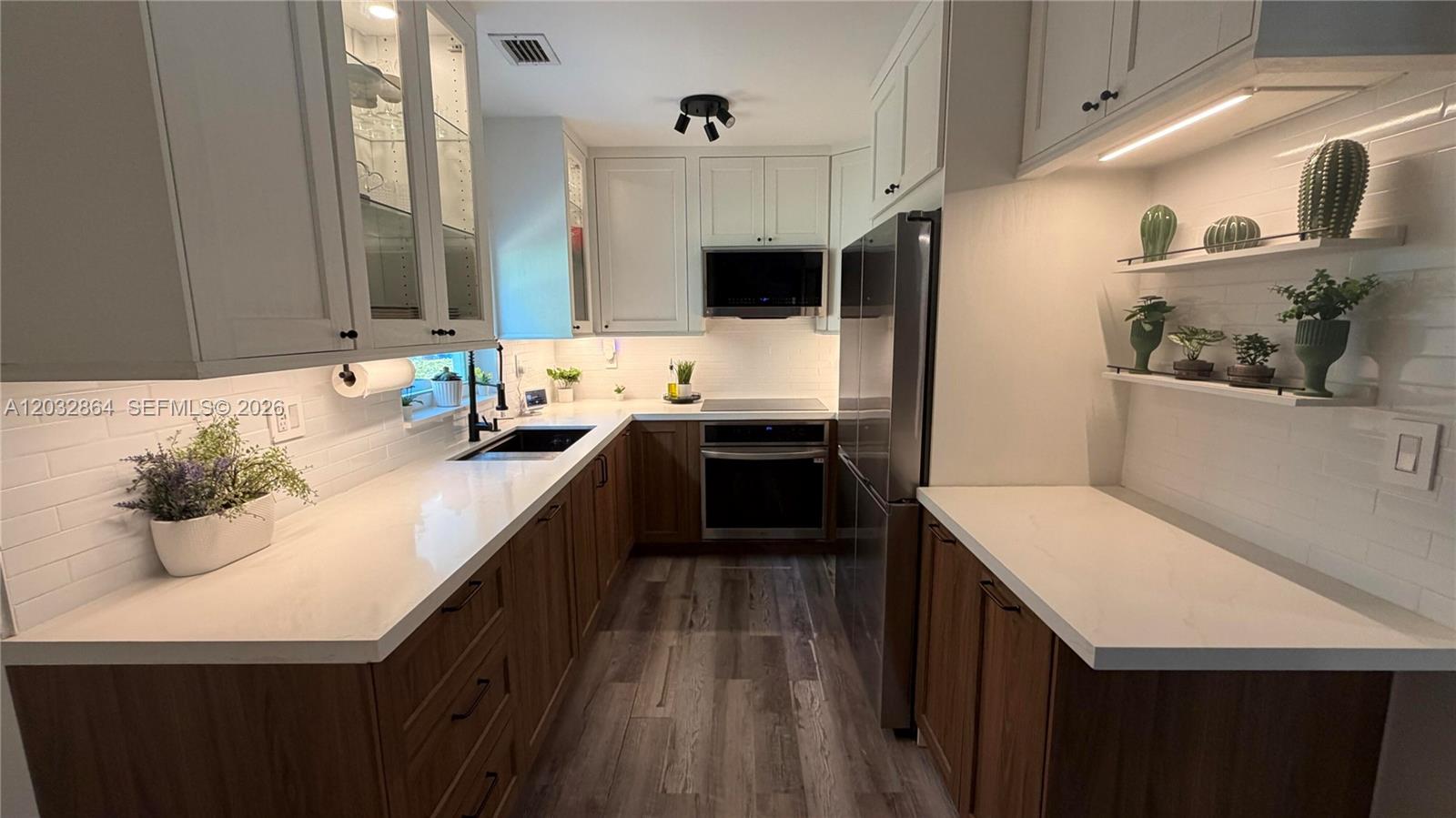 SEMINOLE FOREST - Residential Lease