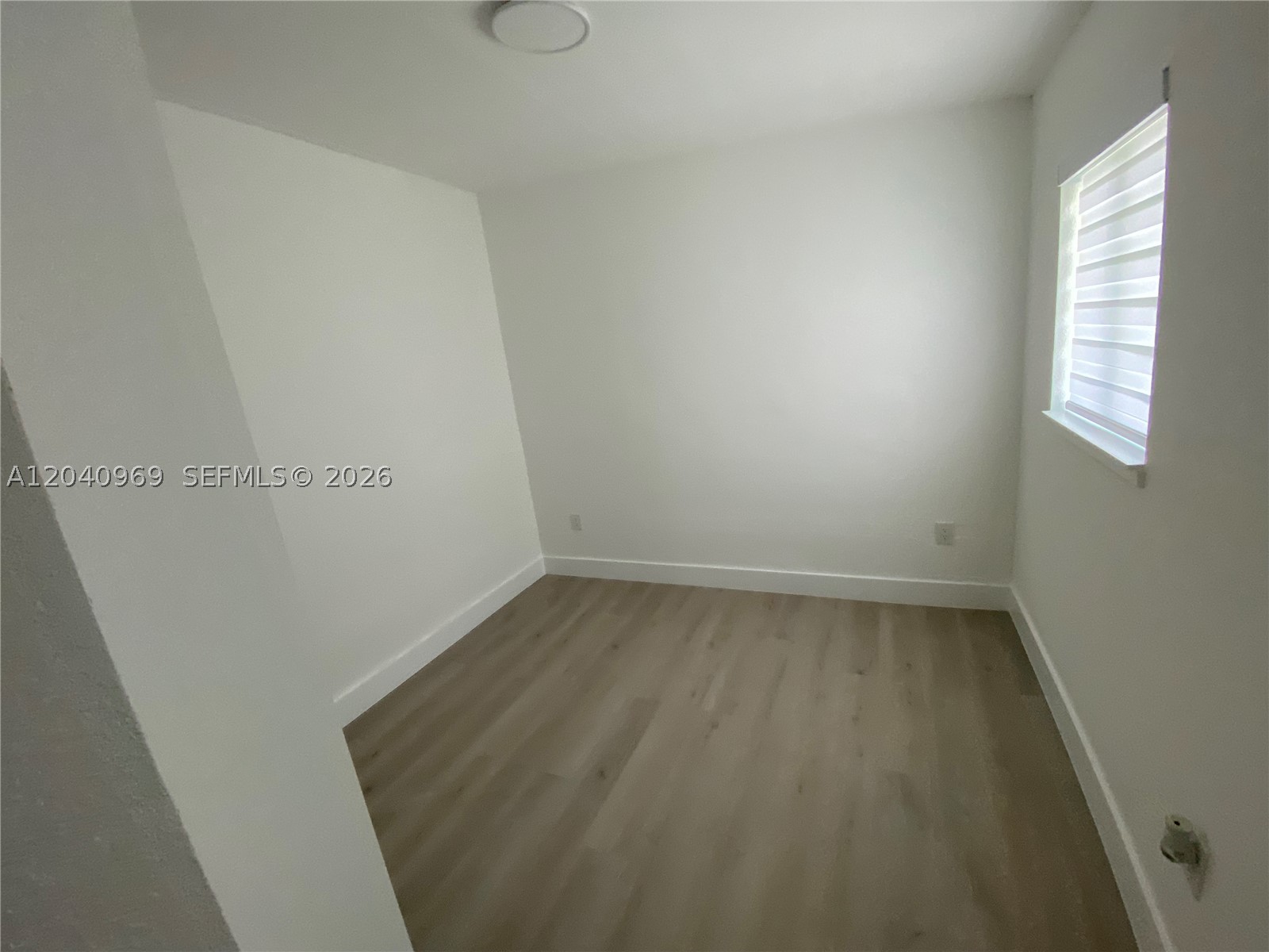 BON AIRE - Residential Lease