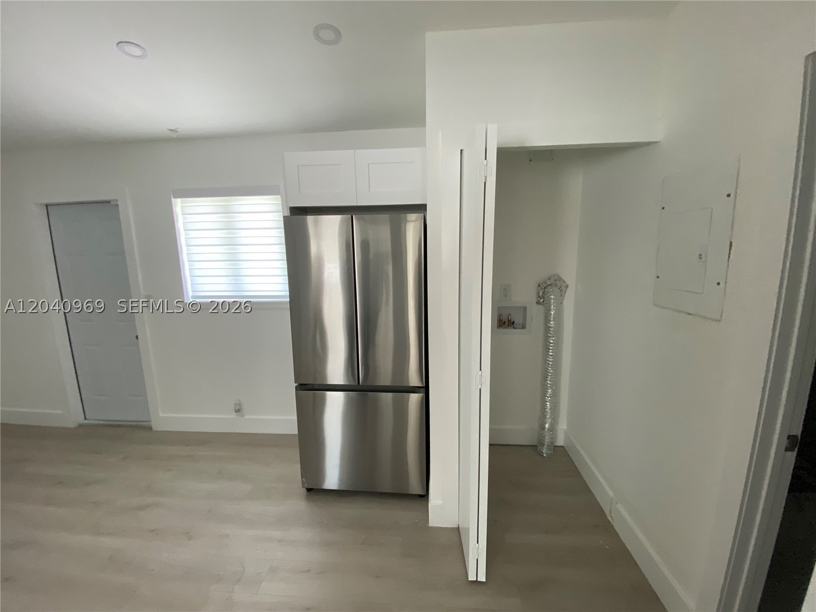 BON AIRE - Residential Lease