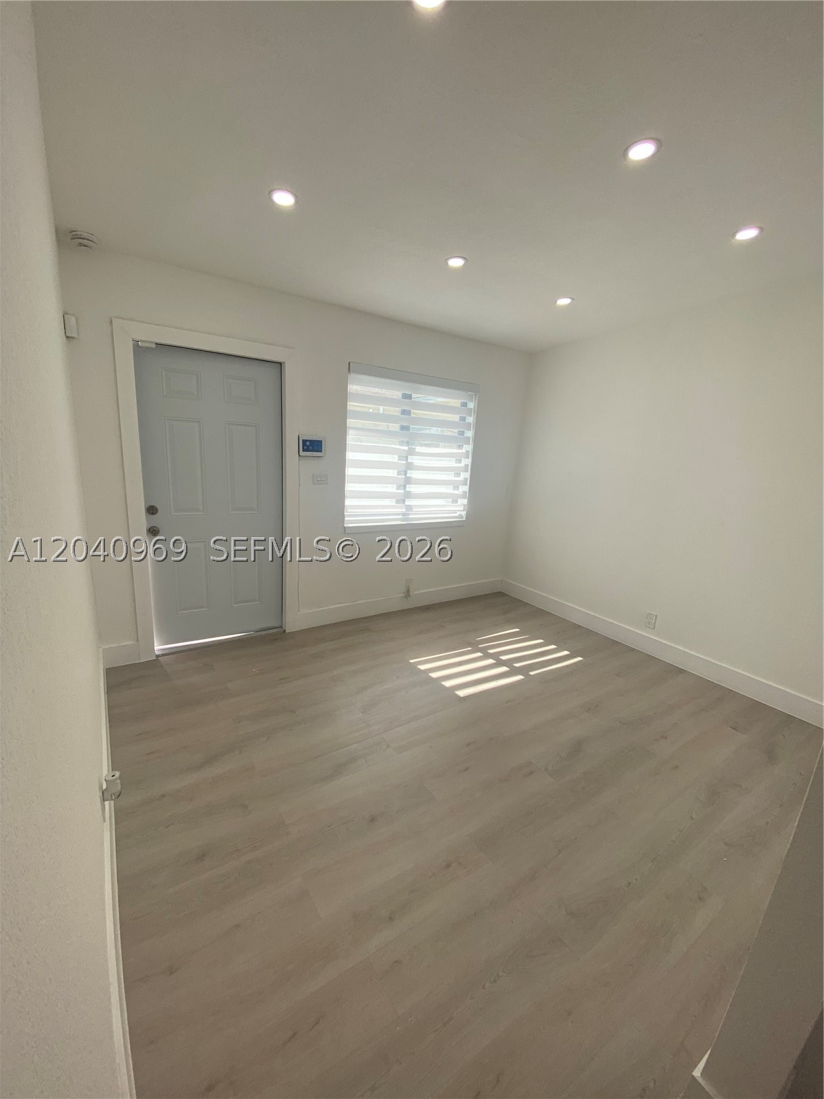 BON AIRE - Residential Lease