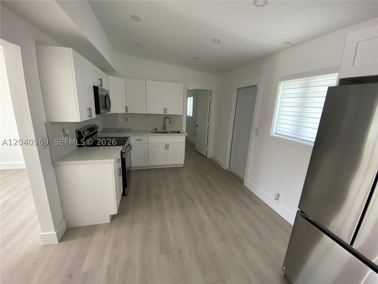 BON AIRE - Residential Lease