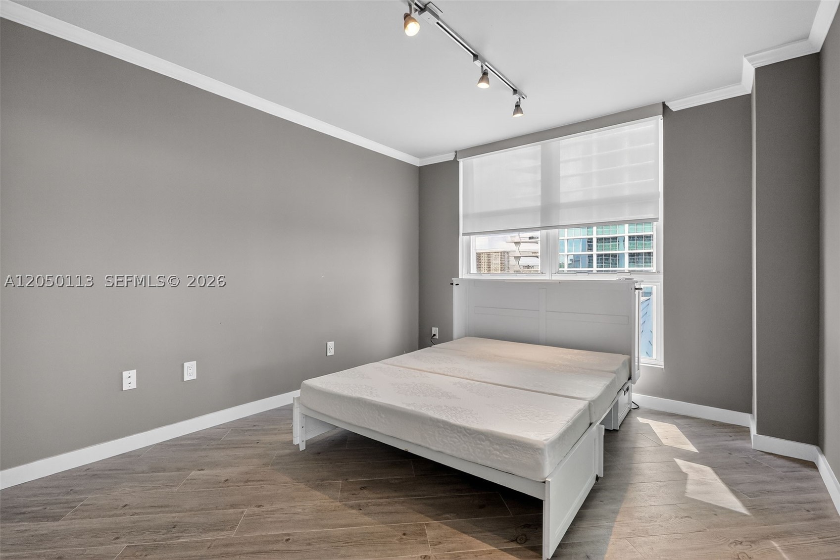 SANDS POINTE OCEAN BEACH - Residential Lease