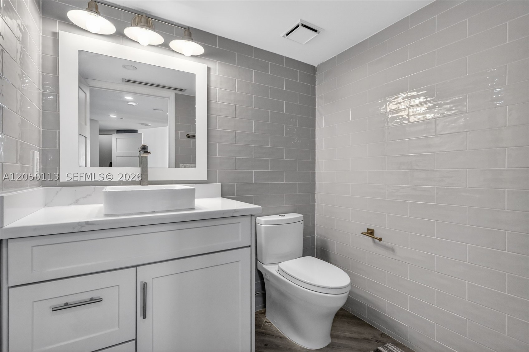 SANDS POINTE OCEAN BEACH - Residential Lease