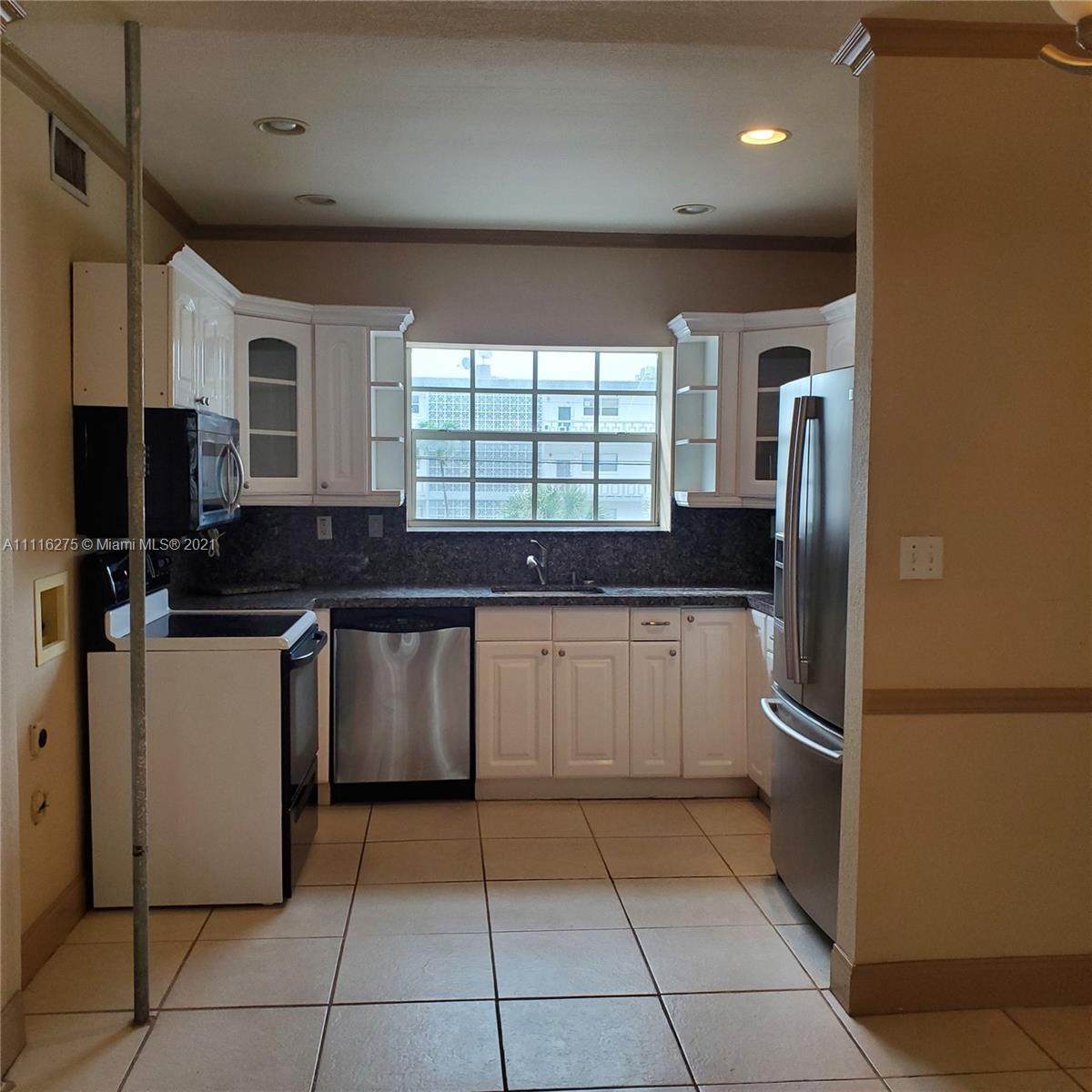 WOODLAKE APTS CONDO - Residential