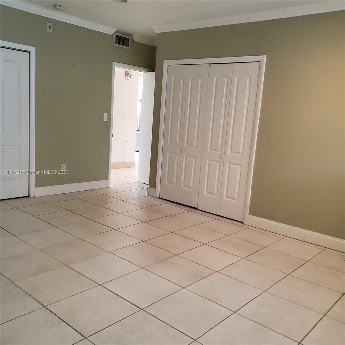 WOODLAKE APTS CONDO - Residential