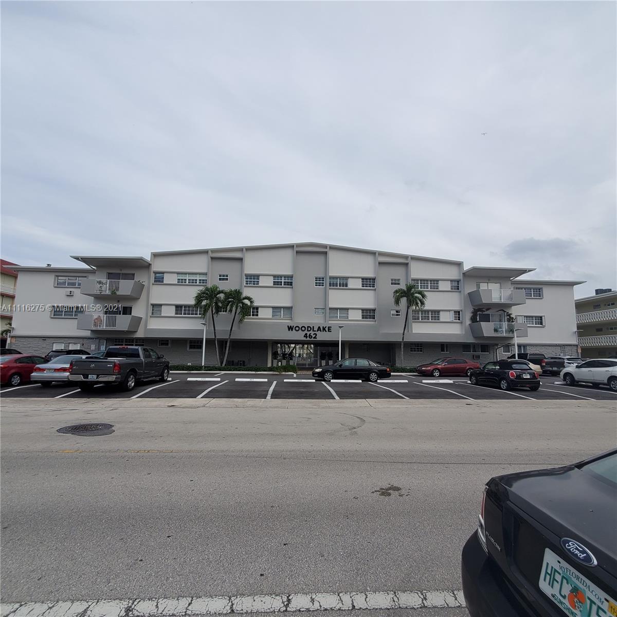 WOODLAKE APTS CONDO - Residential