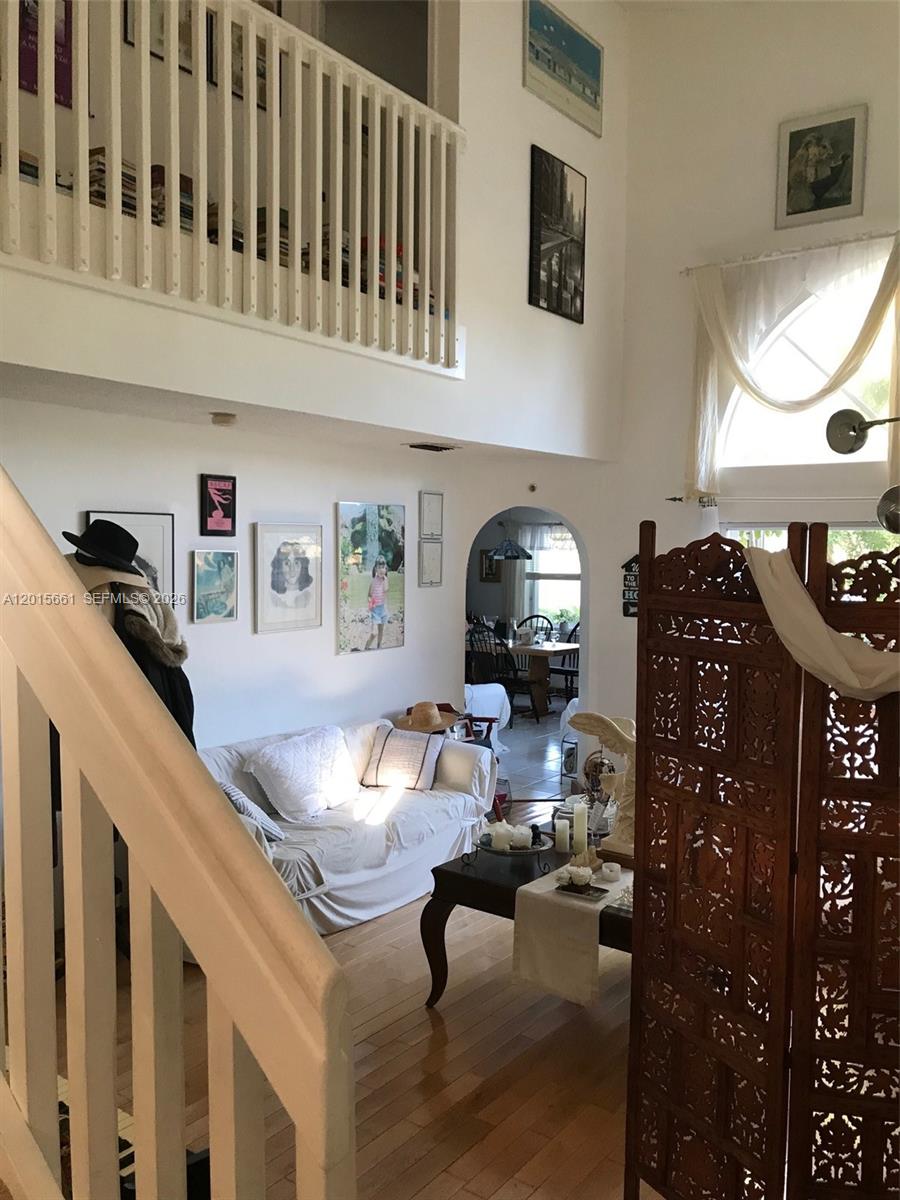 LAKESIDE AT THE HAMMOCKS - Residential
