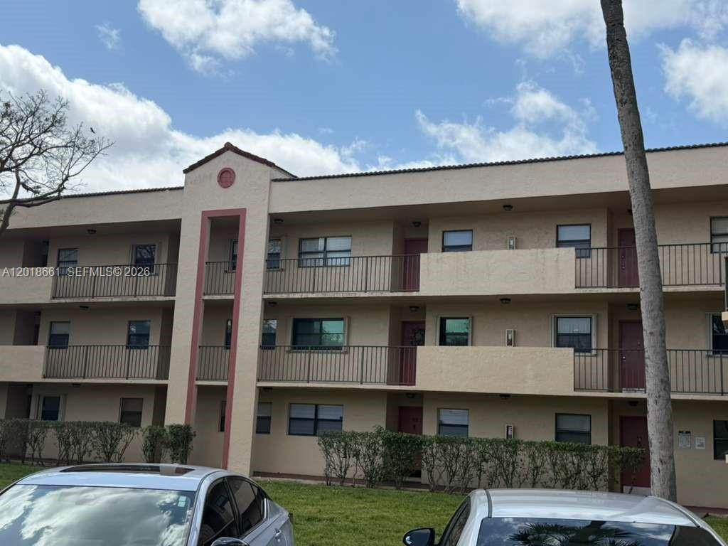 MIRAMAR CLUB CONDOMINIUM - Residential