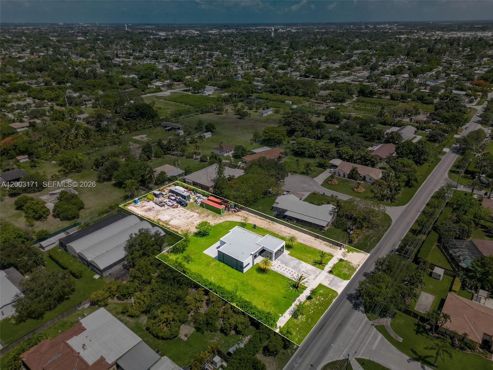 GIFFEN MANORS - Residential