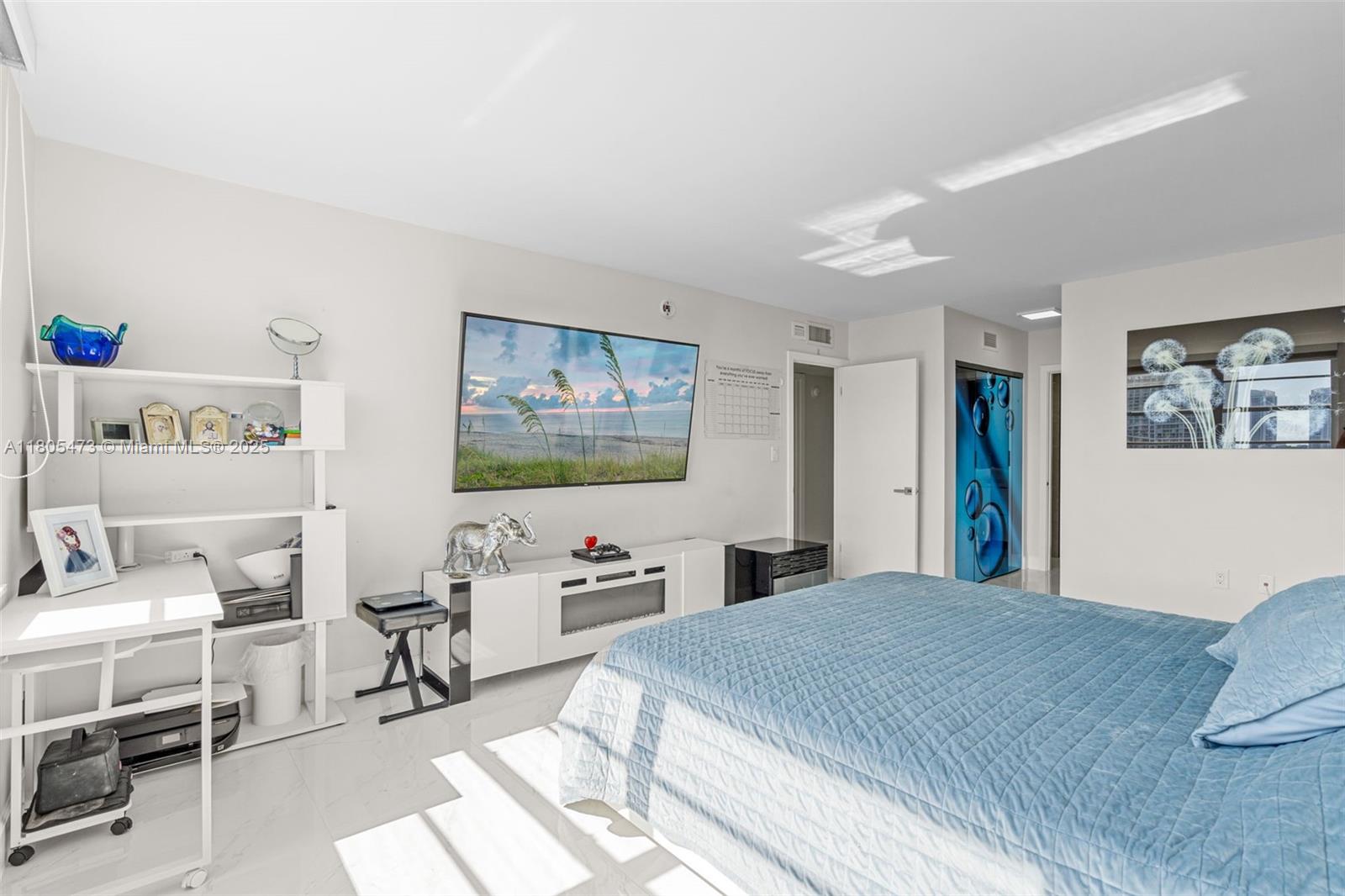 ADMIRALS PORT CONDO WEST - Residential Lease
