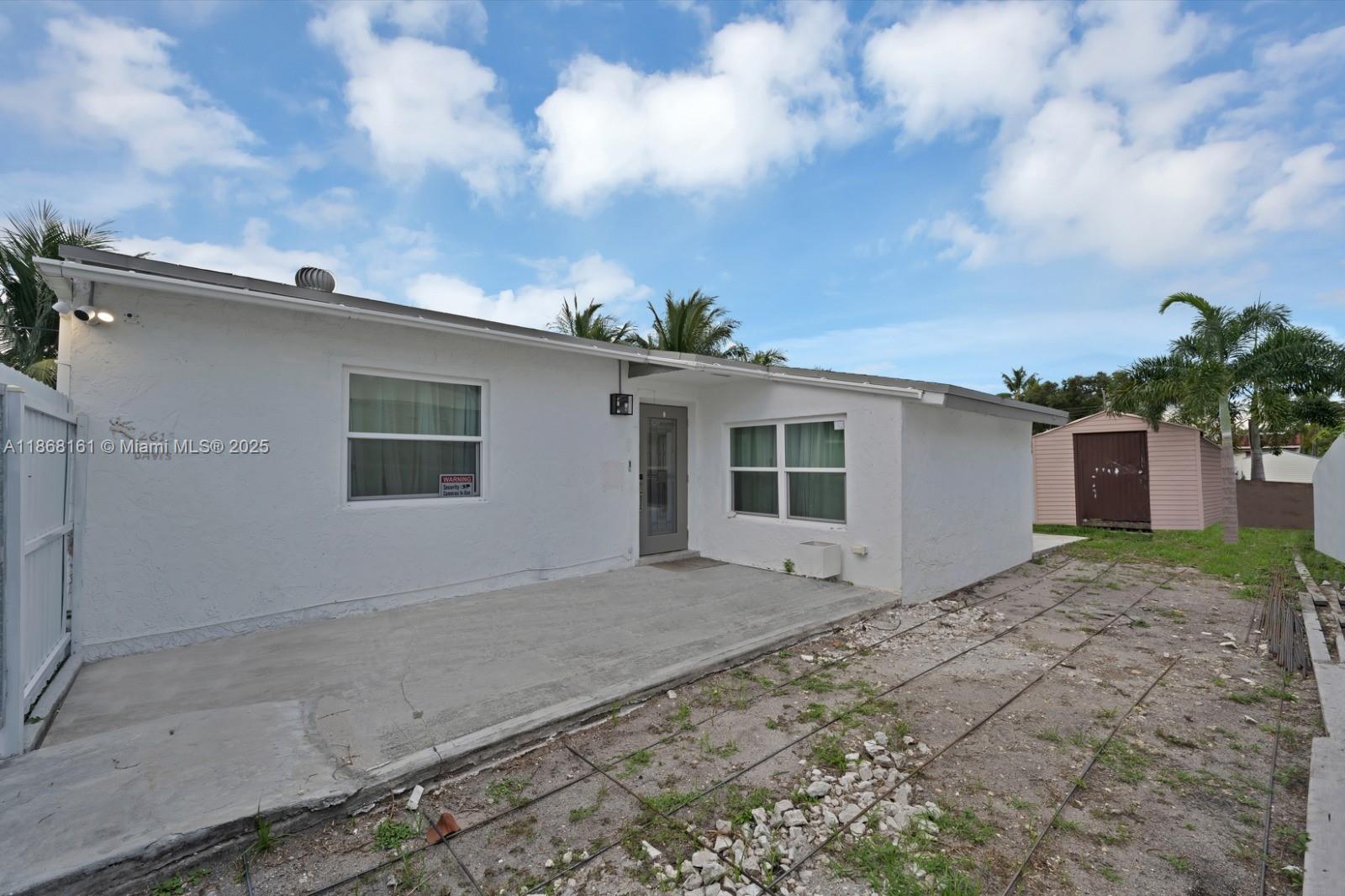 LOOK HOMESITES - Residential