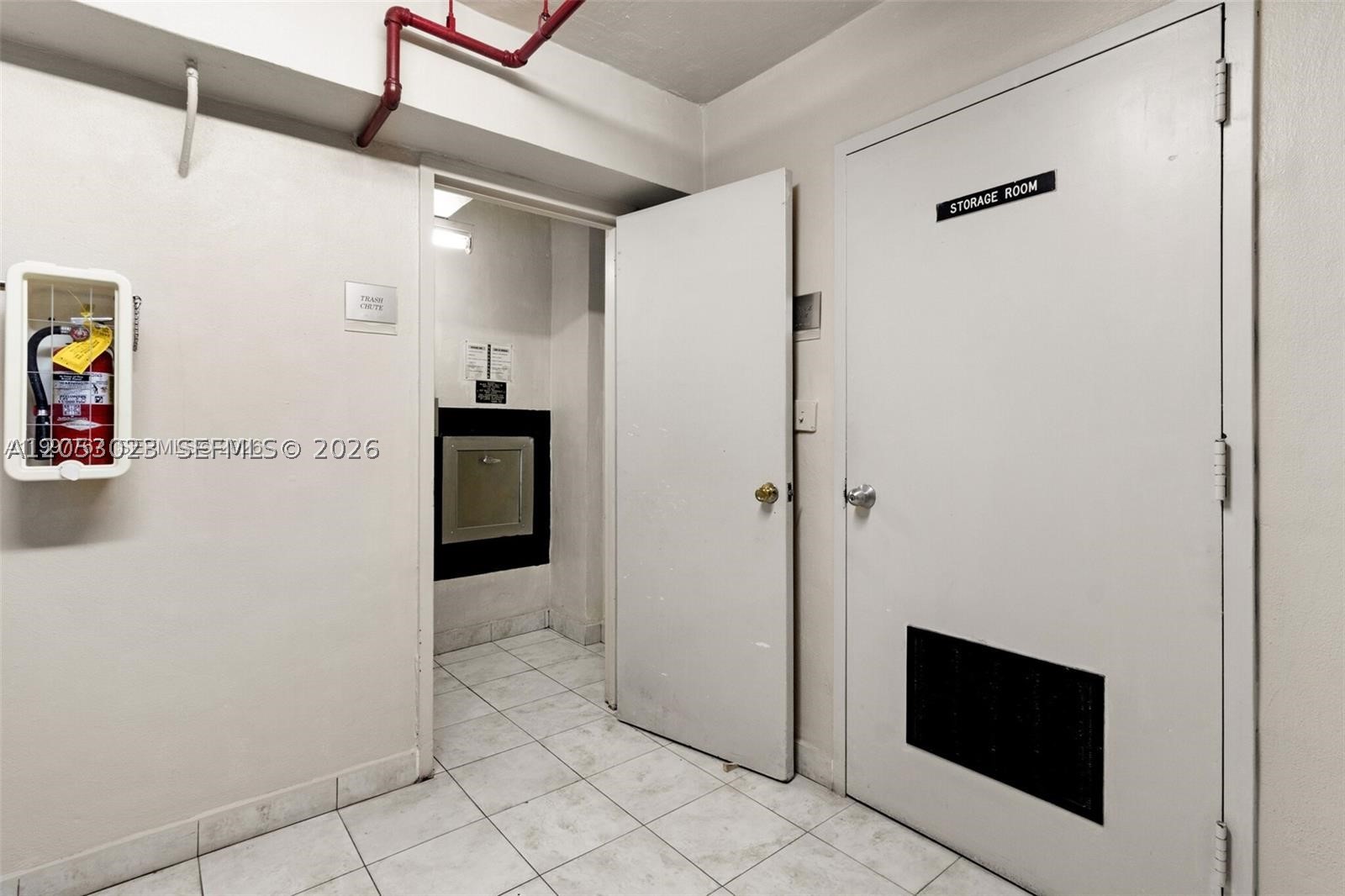 ARLEN BEACH CONDO - Residential