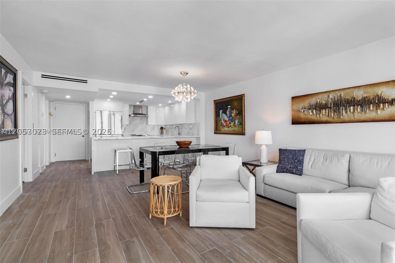 ARLEN BEACH CONDO - Residential