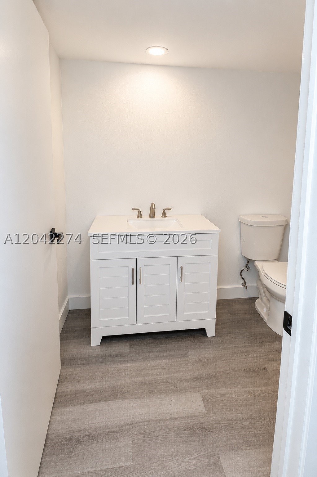 DORAL PK CO CLUB VILLAS C - Residential Lease