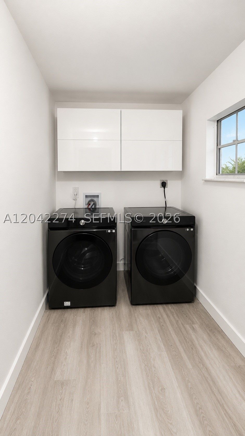 DORAL PK CO CLUB VILLAS C - Residential Lease