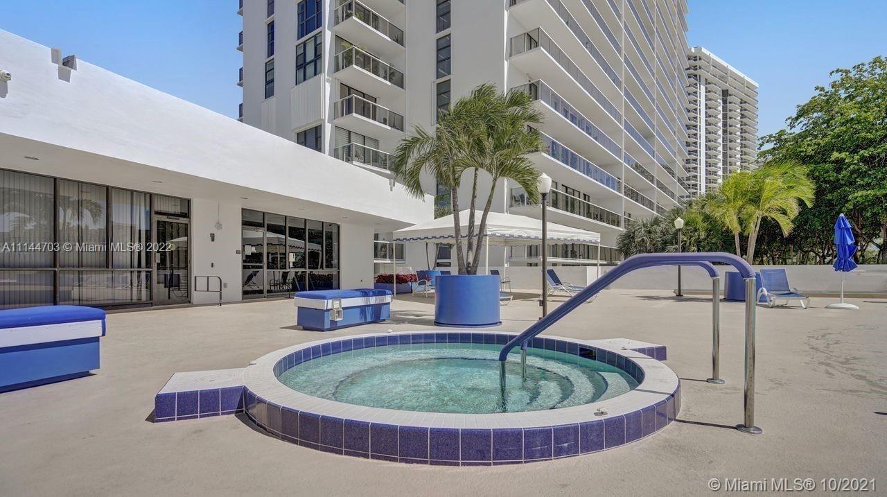 FLAMENCO CONDO TOWER I - Residential