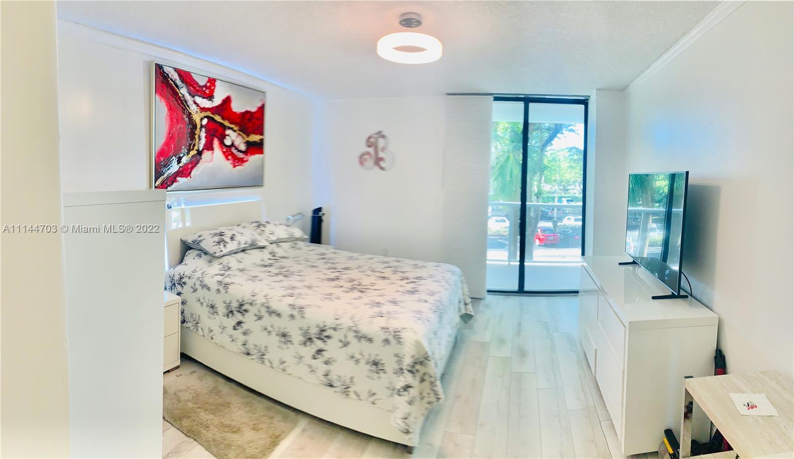 FLAMENCO CONDO TOWER I - Residential