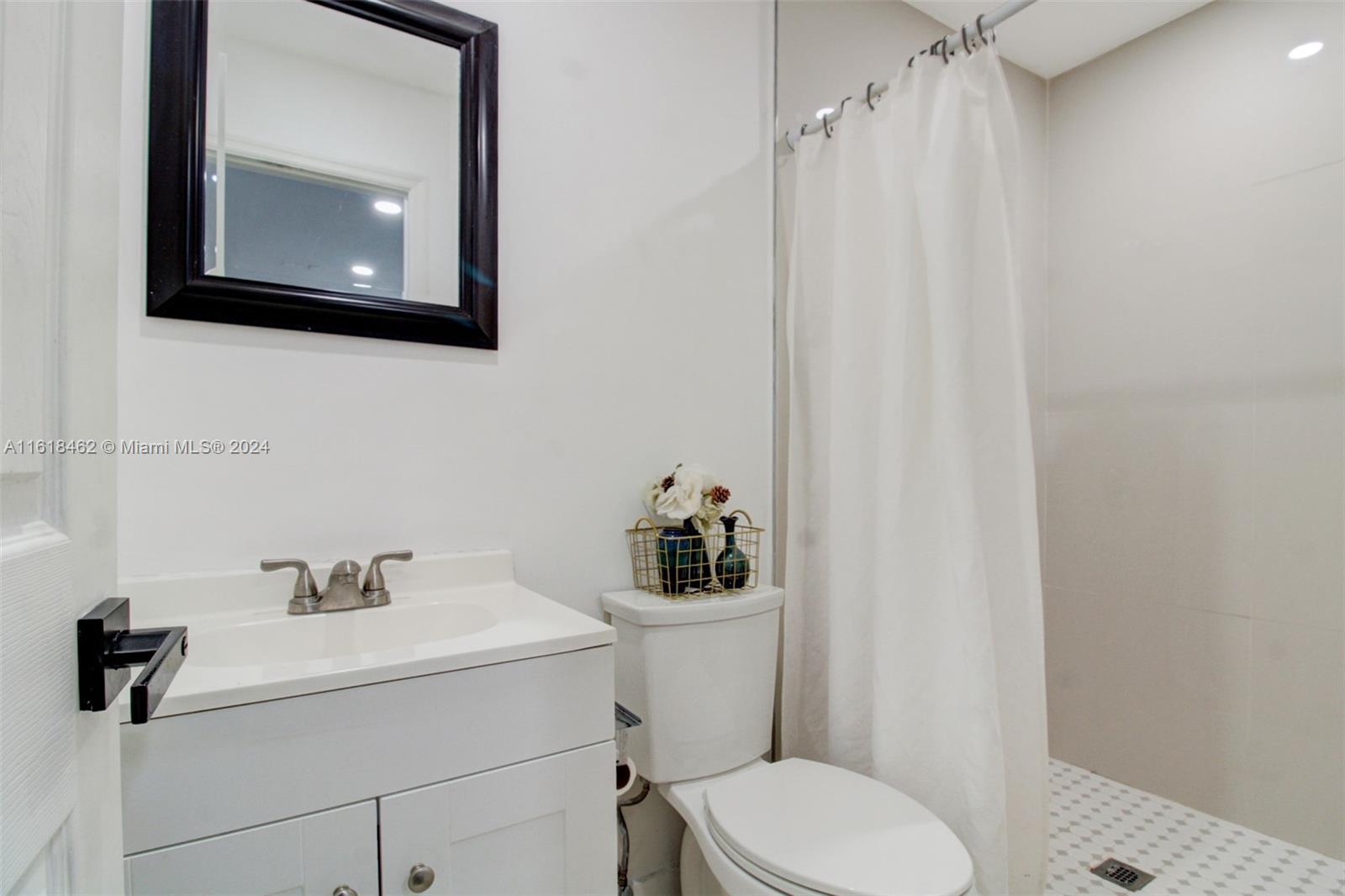 ORCHARD ESTATES - Residential