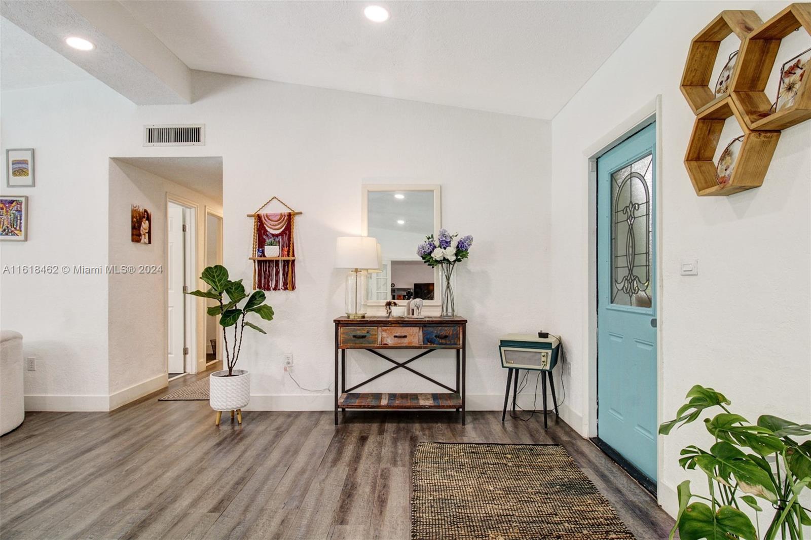 ORCHARD ESTATES - Residential