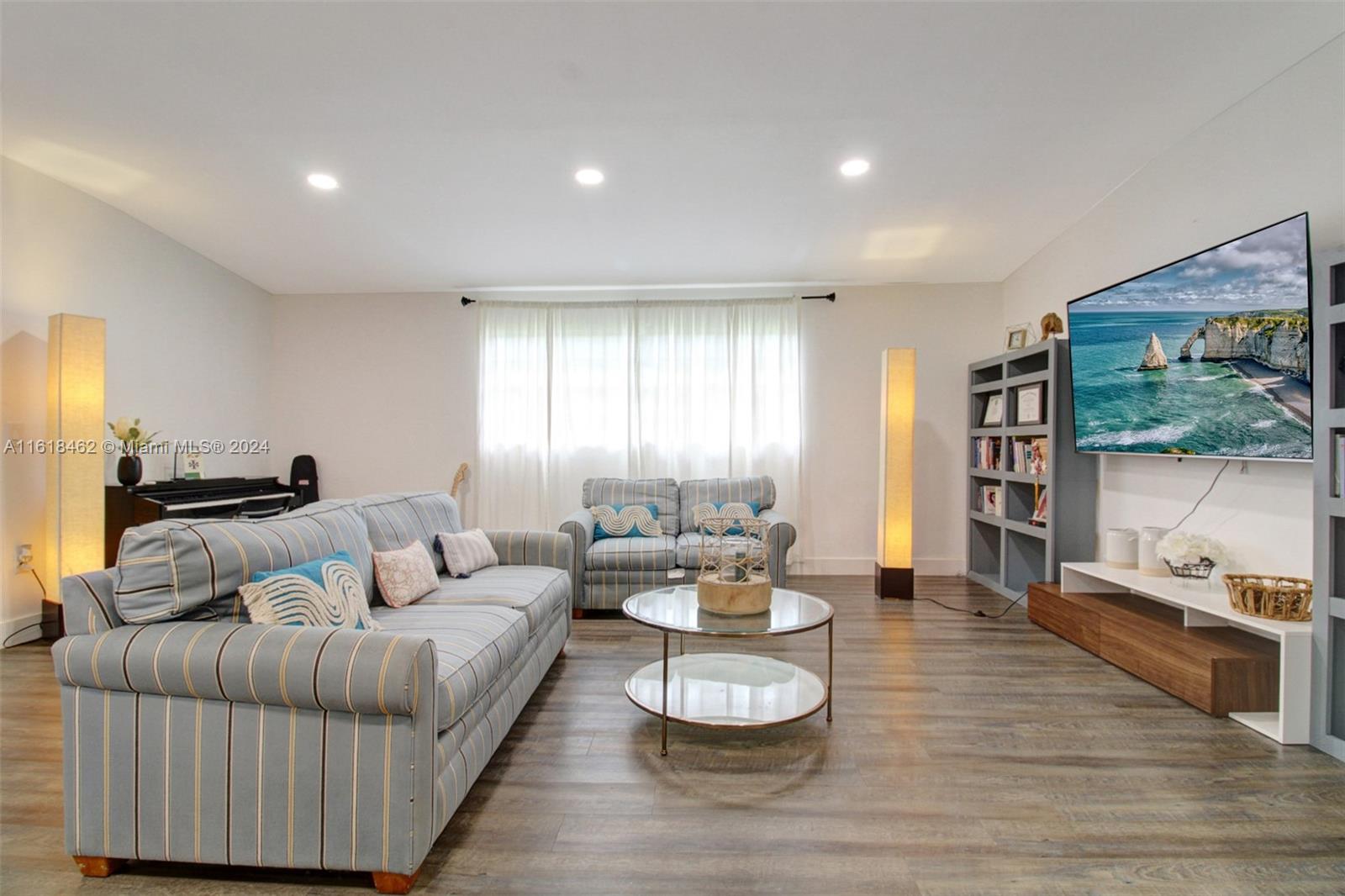ORCHARD ESTATES - Residential