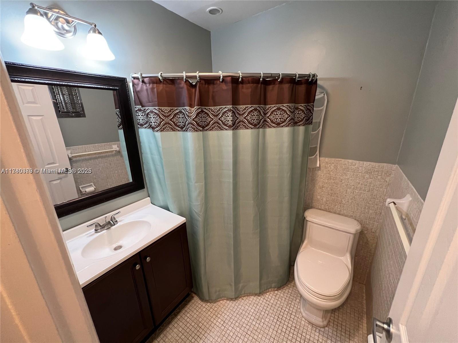 PARK SOUTH SEVEN INC COND - Residential Lease
