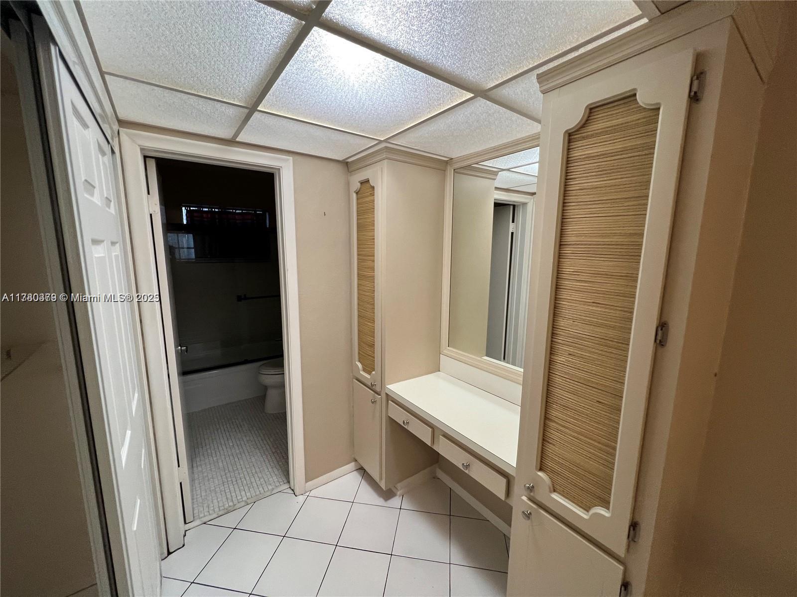 PARK SOUTH SEVEN INC COND - Residential Lease