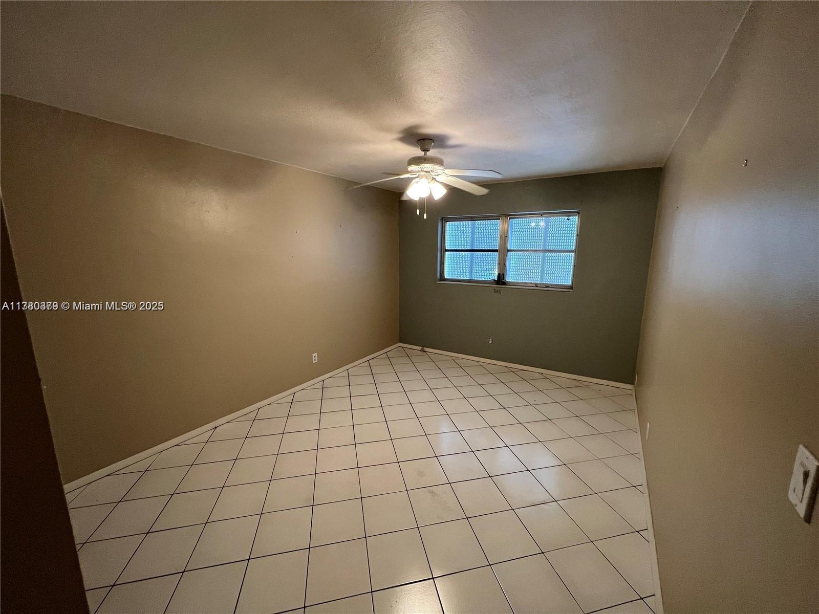 PARK SOUTH SEVEN INC COND - Residential Lease