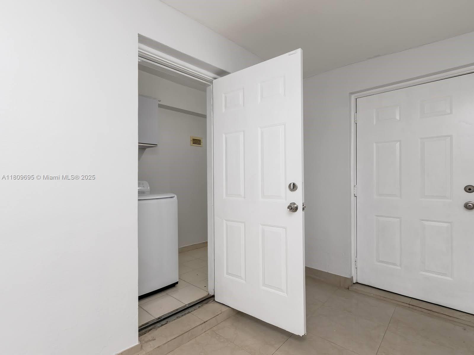 PICKWICK LAKE ESTATES SEC - Residential Lease