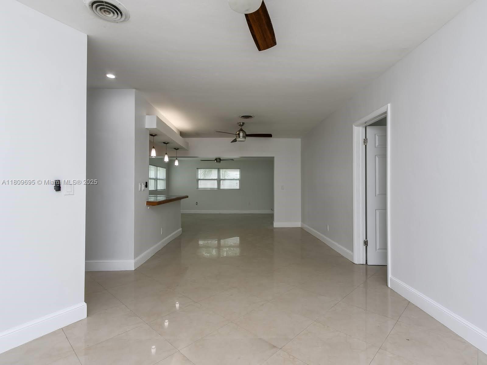 PICKWICK LAKE ESTATES SEC - Residential Lease