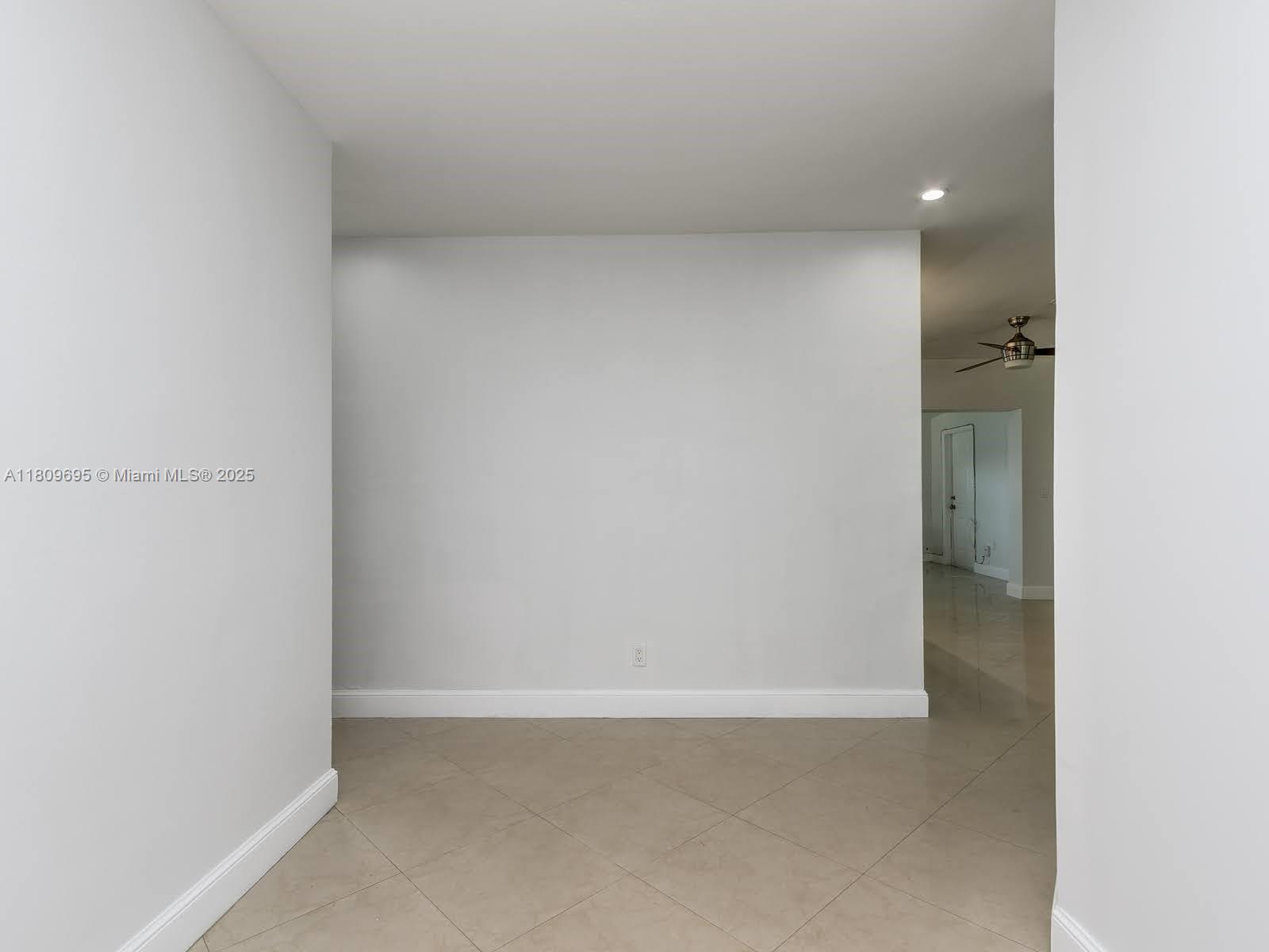 PICKWICK LAKE ESTATES SEC - Residential Lease
