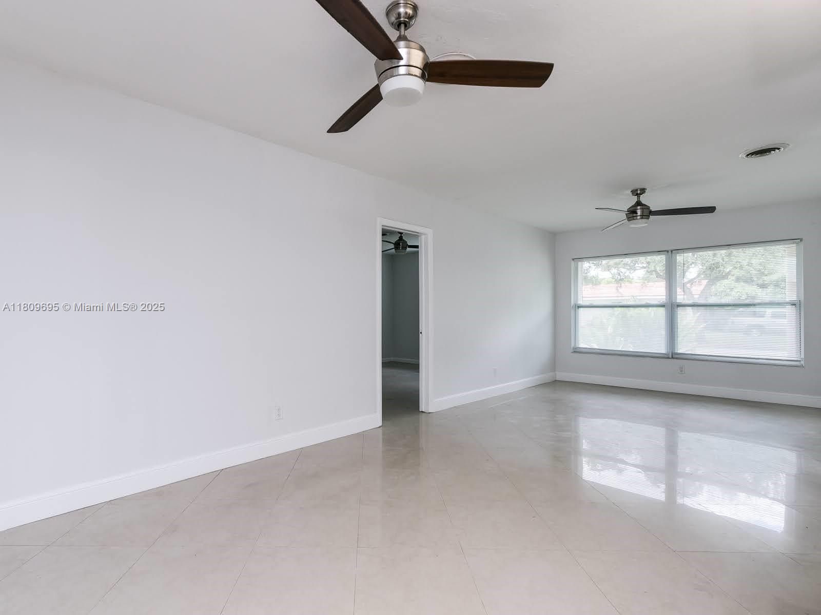 PICKWICK LAKE ESTATES SEC - Residential Lease